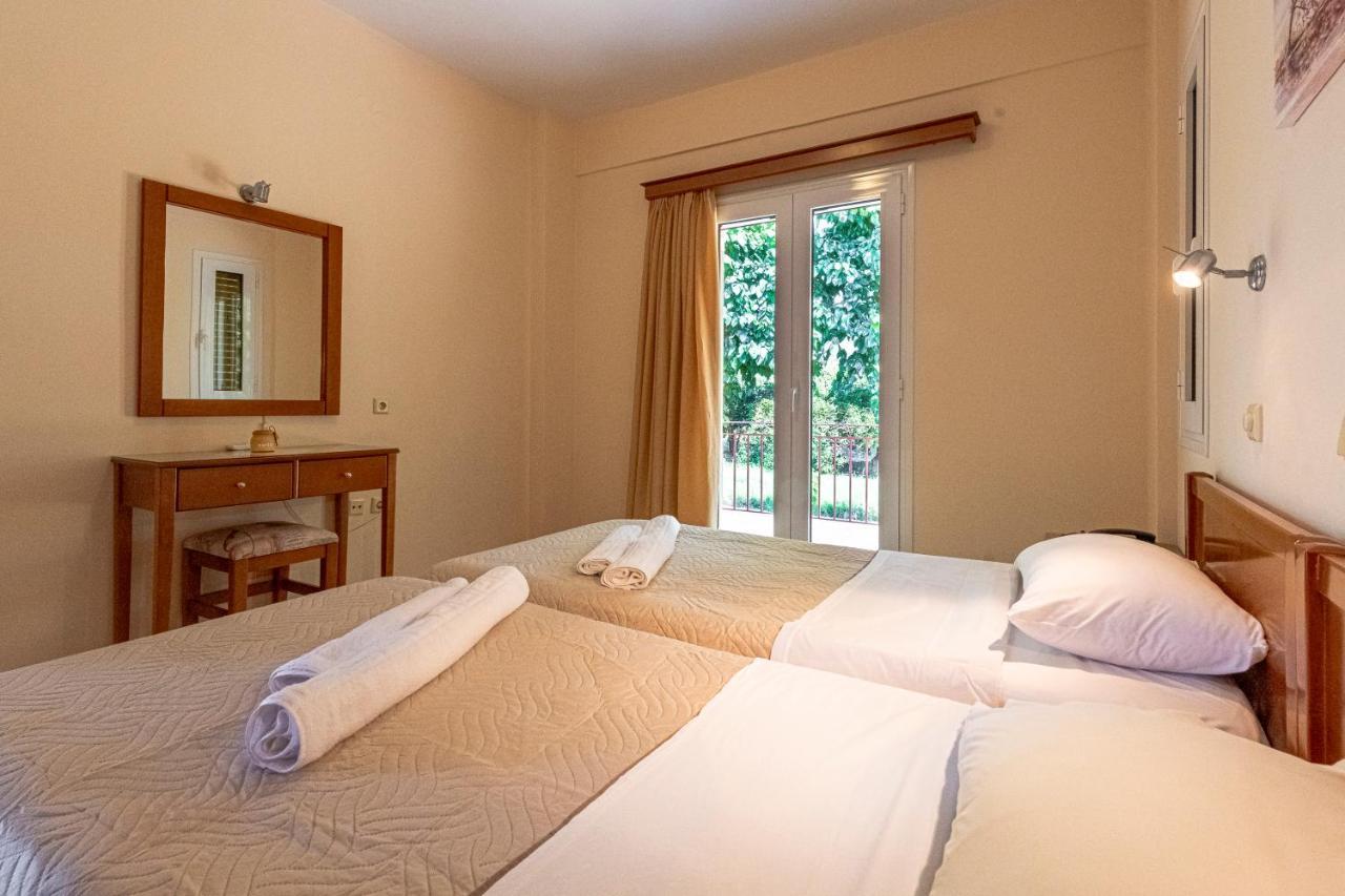 Anesis Residence Δρέπανο Εξωτερικό φωτογραφία
